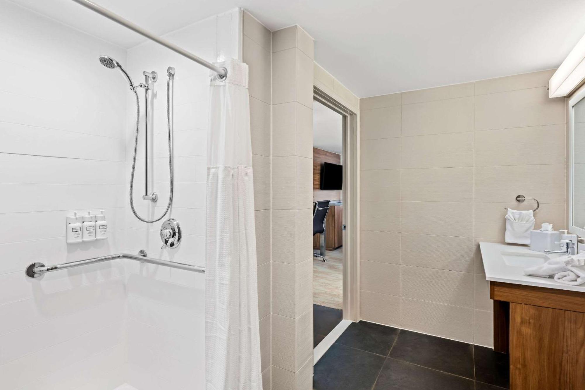 The Penn Stroud, Stroudsburg - Poconos, Ascend Hotel Collection Esterno foto