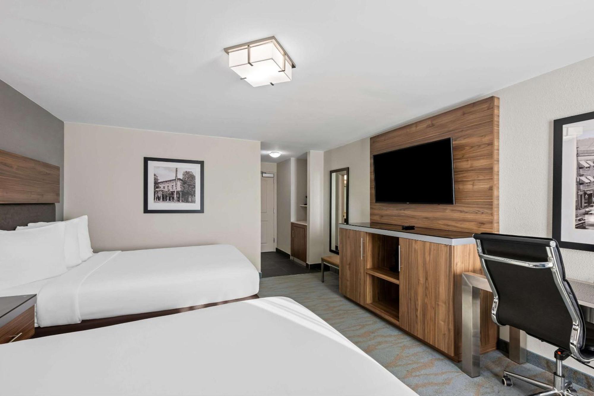The Penn Stroud, Stroudsburg - Poconos, Ascend Hotel Collection Esterno foto
